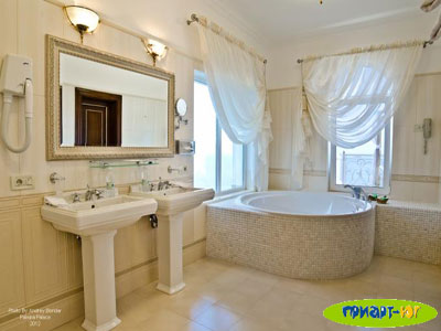 VIP отдых в Крыму - Фотография отля Пальмира-Палас, пгт Курпаты, Большая Ялта, Крым VIP отдых в Крыму - Фотография отля Пальмира-Палас, пгт Курпаты, Большая Ялта, Крым