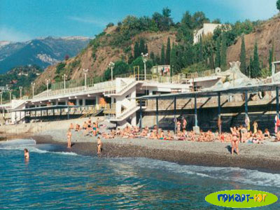 Отдых в пансионатах Крыма - Фотография пансионата с лечением Донбасс, пос. Массандра, Большая Ялта, Крым Отдых в пансионатах Крыма - Фотография пансионата с лечением Донбасс, пос. Массандра, Большая Ялта, Крым