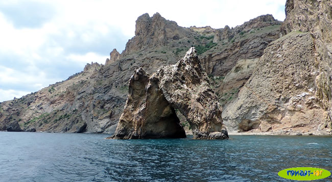 Отдых в Крыму! Фото морской прогулки к «Золотым воротам», Кара-Даг, п. Коктебель, г. Феодосия, Крым (13.06.14) Отдых в Крыму! Фото морской прогулки к «Золотым воротам», Кара-Даг, п. Коктебель, г. Феодосия, Крым (13.06.14)