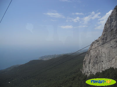 Отдых в Крыму! Фотографии канатной дороги Мисхор - Ай-Петри, Большая Ялта, пос. Мисхор, Крым (13.05.12) Отдых в Крыму! Фотографии канатной дороги Мисхор - Ай-Петри, Большая Ялта, пос. Мисхор, Крым (13.05.12)